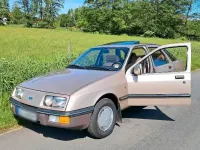 Gebraucht Ford Sierra Ghia 90 PS (66 kW) 1984 Gold Limousine