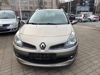 Gebraucht Renault Clio GrandTour Dynamique 101 PS (74 kW) 2008 Grau Kombi
