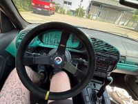 Gebraucht BMW 318 Performance 143 PS (105 kW) 1998 Weiß Limousine