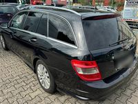 Gebraucht Mercedes C220 170 PS (125 kW) 2011 Schwarz Kombi