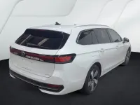 Gebraucht VW Passat Business 150 PS (110 kW) 2025 Weiß Kombi