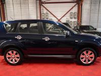 Begagnad Mitsubishi Outlander 147 HK (108 kW) 2011 Blå SUV