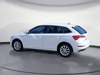 Gebraucht Skoda Scala Ambition 116 PS (85 kW) 2019 Moonweiß perleffekt Kleinwagen