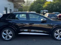 Gebraucht Audi Q4 e-tron S-Line 150 kW (204 PS) 2023 Mythosschwarz SUV