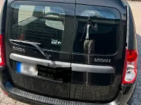 Second-hand Dacia Logan 85 CP (62 kW) 2011 Negru Break