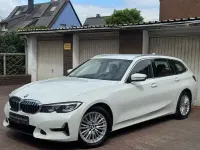 Gebraucht BMW 320 Luxury Line 190 PS (139 kW) 2022 Blau Kombi