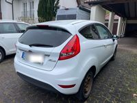 gebraucht Ford Fiesta 1,6 TDCi 66kW DPF Titanium