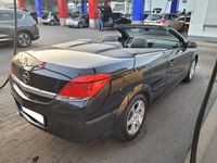 Gebraucht Opel Astra Cabriolet 140 PS (102 kW) 2008 Schwarz Cabrio