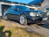 Gebraucht Mercedes 300 180 PS (132 kW) 1989 Schwarz Coupé