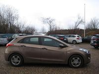 Gebraucht Hyundai i30 99 PS (72 kW) 2014 Limousine