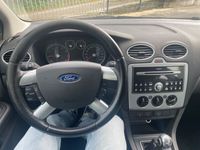 gebraucht Ford Focus Lim. 1.6