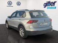 Gebraucht VW Tiguan Life 150 PS (110 kW) 2021 Reflexsilber metallic SUV