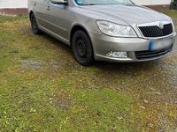 Gebraucht Skoda Octavia 105 PS (77 kW) 2012 Grau Limousine