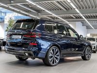 Gebraucht BMW X7 M Sport 340 PS (250 kW) 2025 Schwarz SUV