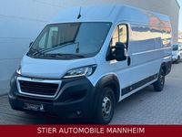 Gebraucht Peugeot Boxer 165 PS (121 kW) 2023 Weiß Van