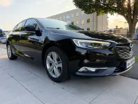 Gebraucht Opel Insignia Dynamic 170 PS (125 kW) 2017 Schwarz Limousine