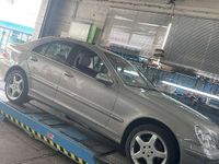 Gebraucht Mercedes C180 143 PS (105 kW) 2005 Bronze Limousine