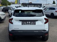 Gebraucht Dacia Duster Essentiel 101 PS (74 kW) 2025 Gletscherweiss SUV