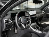Gebraucht BMW 330 M Sport 245 PS (180 kW) 2025 Saphirschwarz Kombi