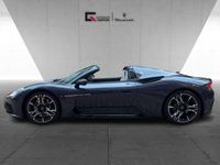 Neu Maserati MCPURA 630 PS (463 kW) 2025 Night interaction Cabrio