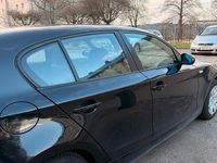 Gebraucht BMW 120 150 PS (110 kW) 2006 Schwarz Kleinwagen