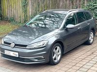 Gebraucht VW Golf VII Highline 150 PS (110 kW) 2018 Grau Kombi