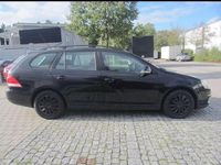 Gebraucht VW Golf V Trendline 102 PS (75 kW) 2009 Deep black perleffekt Kombi