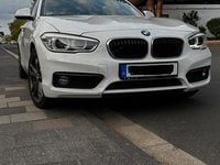 Gebraucht BMW 118 Efficient Dynamics 136 PS (100 kW) 2016 Weiß Kleinwagen