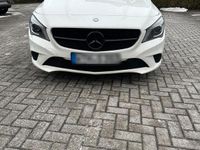 Gebraucht Mercedes CLA180 122 PS (89 kW) 2013 Weiß Limousine