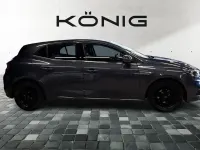 Gebraucht Renault Mégane IV Intens 130 PS (95 kW) 2017 Grau Limousine