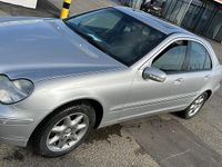 Gebraucht Mercedes C240 170 PS (125 kW) 2000 Grau Limousine