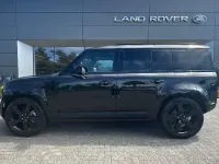 Neu Land Rover Defender SE Dynamic 250 PS (183 kW) 2026 Schwarz SUV