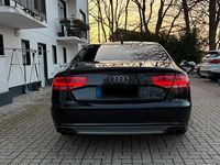 Gebraucht Audi S8 519 PS (381 kW) 2012 Limousine