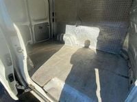 Używany Opel Vivaro 145 KM (106 kW) 2011 Srebrny Minivan