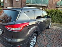 Gebraucht Ford Kuga Titanium 150 PS (110 kW) 2015 Grau SUV