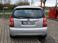 Gebraucht Kia Picanto 65 PS (47 kW) 2007 Silber Kleinwagen