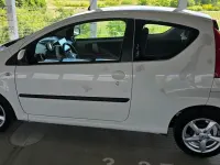Gebraucht Peugeot 107 68 PS (50 kW) 2011 Weiß Kleinwagen
