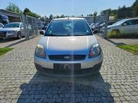 Gebraucht Ford Fiesta Basis 60 PS (44 kW) 2008 Polarsilber metallic Kleinwagen