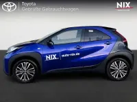 Gebraucht Toyota Aygo X Comfort 72 PS (52 kW) 2025 Juniperblue / black mica SUV