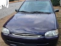 Gebraucht Ford Escort 90 PS (66 kW) 1997 Violet Limousine