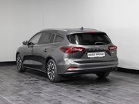Gebraucht Ford Focus Titanium 155 PS (114 kW) 2024 Magnetic Kombi