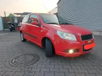 Gebraucht Chevrolet Aveo 84 PS (61 kW) 2010 Rot Kleinwagen