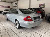 Gebraucht Mercedes CLK200 Avantgarde 163 PS (119 kW) 2007 Silber Coupé