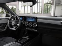 Gebraucht Mercedes A180 Night 116 PS (85 kW) 2025 Schwarz Limousine