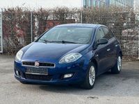 Gebraucht Fiat Bravo Lounge 120 PS (88 kW) 2013 Blau Kleinwagen