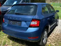 Gebraucht Skoda Fabia Ambition 95 PS (69 kW) 2021 Titanblaumetallic Kleinwagen