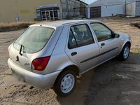 Gebraucht Ford Fiesta 75 PS (55 kW) 1999 Silber Kleinwagen