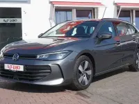 Gebraucht VW Passat 150 PS (110 kW) 2025 Diabasgrau metallic (metallic) Kombi