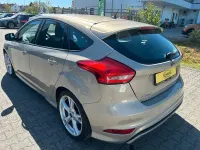 Usata Ford Focus ST-Line 140 CV (102 kW) 2018 Argento Berlina