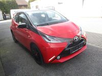 Gebraucht Toyota Aygo X-cite 69 PS (50 kW) 2018 Rot Kleinwagen